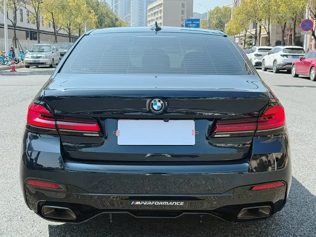 BMW BMW 5 Series 2022 530Li Luxury M Sport Package 2022 - thumbnail 6