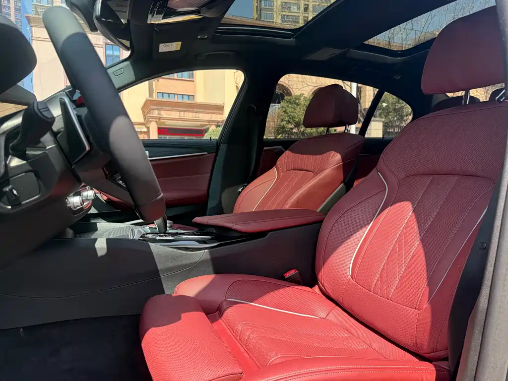 BMW BMW 5 Series 2022 530Li Luxury M Sport Package 2022 - thumbnail 9