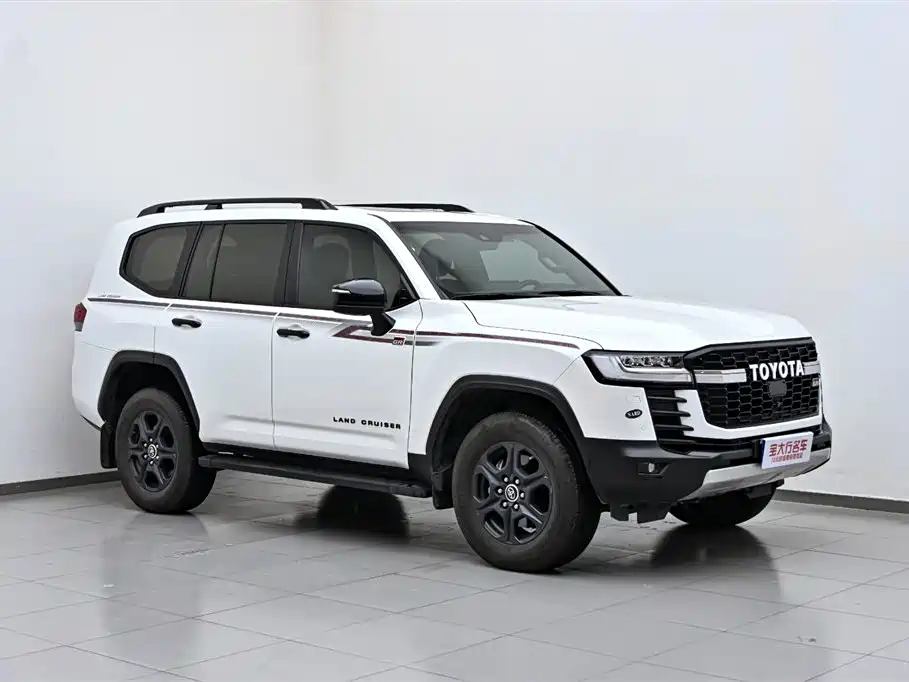 Toyota Land Cruiser (Imported) 2023 Model 3.5T GR-Sport 2024 - thumbnail 4