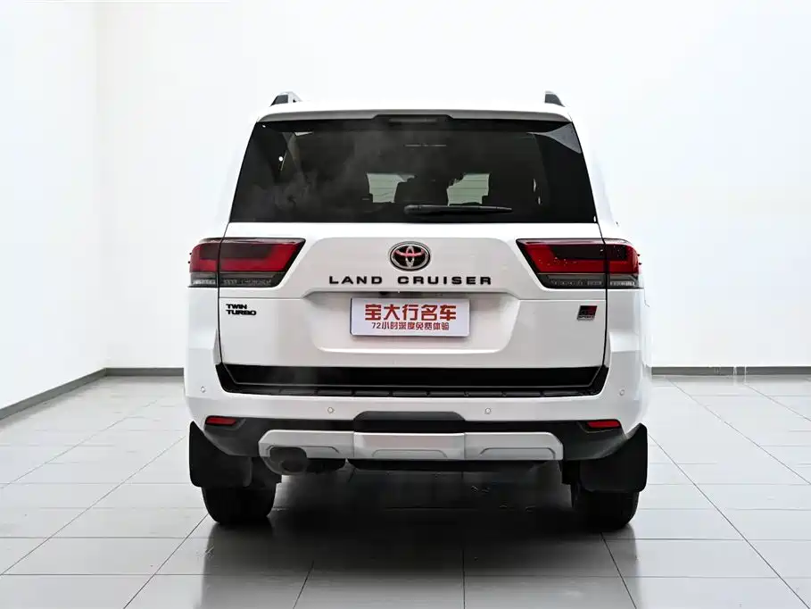 Toyota Land Cruiser (Imported) 2023 Model 3.5T GR-Sport 2024 - thumbnail 8