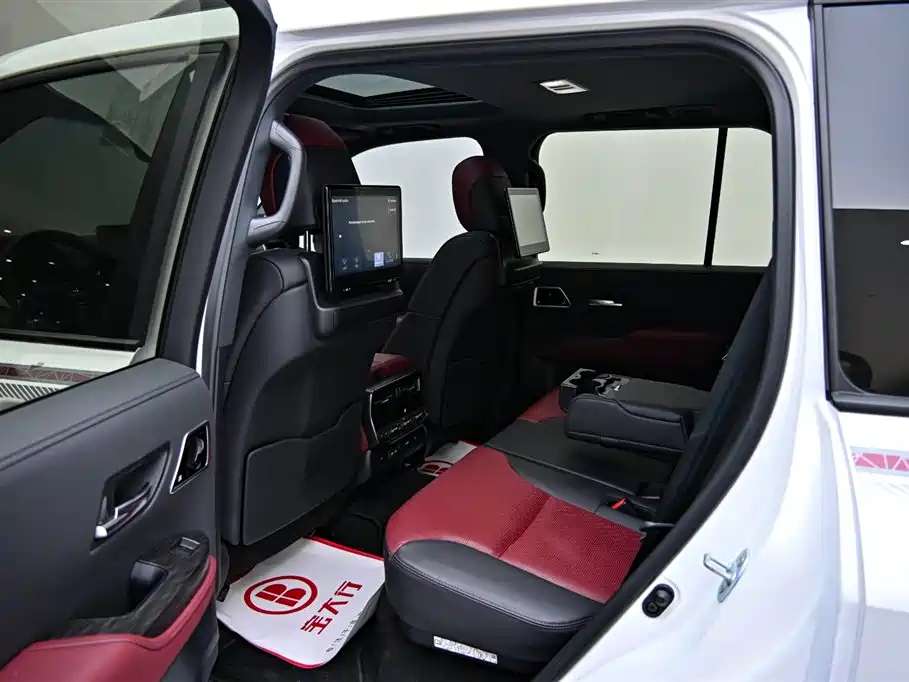 Toyota Land Cruiser (Imported) 2023 Model 3.5T GR-Sport 2024 - thumbnail 13
