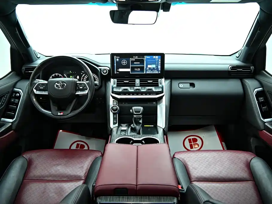 Toyota Land Cruiser (Imported) 2023 Model 3.5T GR-Sport 2024 - thumbnail 14