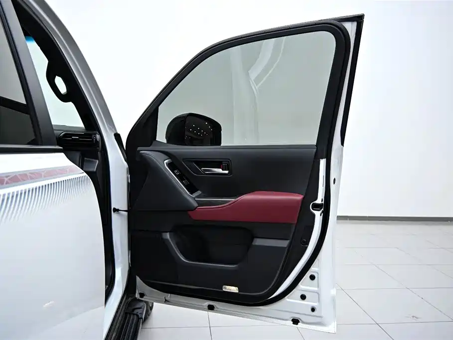 Toyota Land Cruiser (Imported) 2023 Model 3.5T GR-Sport 2024 - thumbnail 20