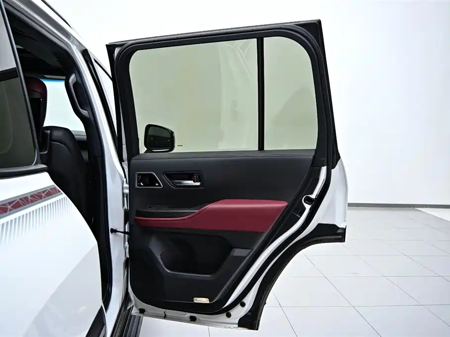Toyota Land Cruiser (Imported) 2023 Model 3.5T GR-Sport 2024 - thumbnail 21