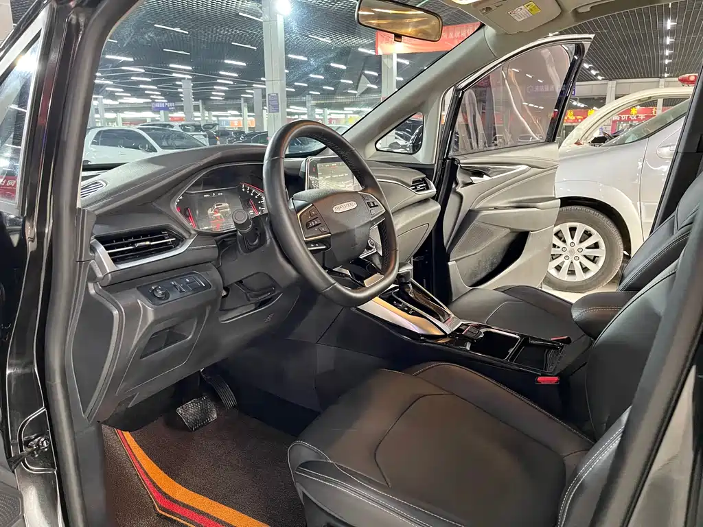 Maxus MAXUS G50 2022 1.5T Automatic Tour A 2023 - thumbnail 7