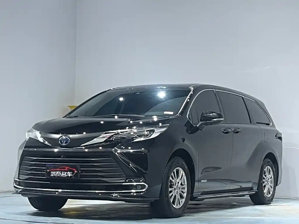 Toyota Toyota Sienna 2021 2.5L Hybrid LE 2022 - thumbnail 2