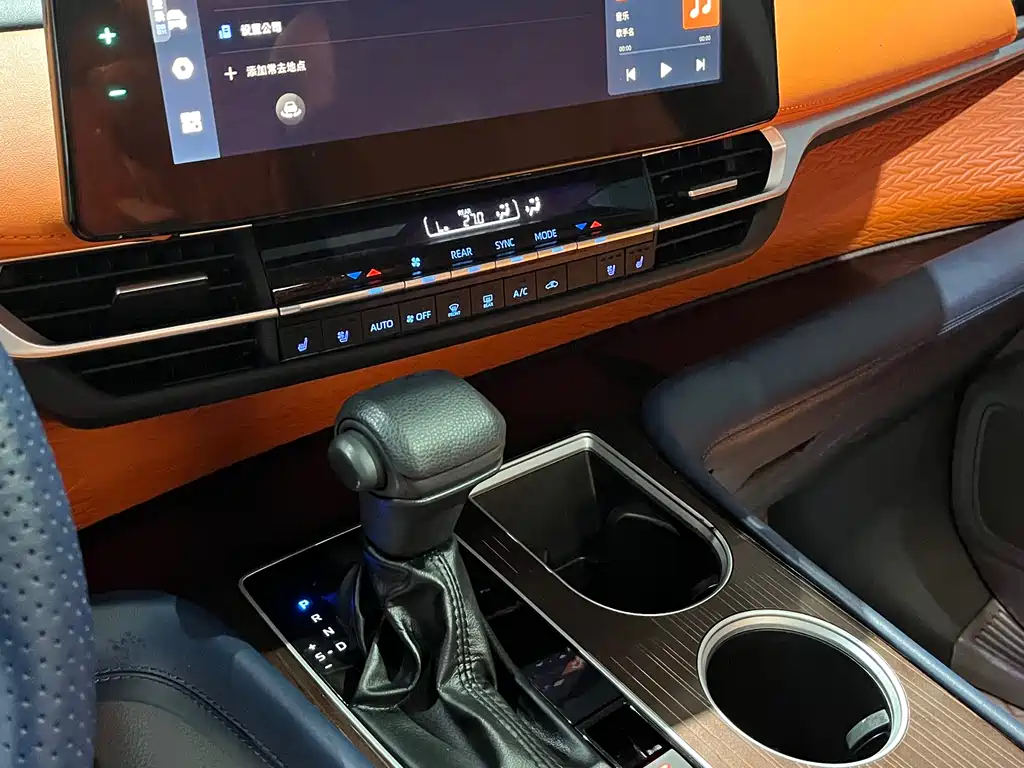 Toyota Toyota Sienna 2021 2.5L Hybrid LE 2022 - thumbnail 22