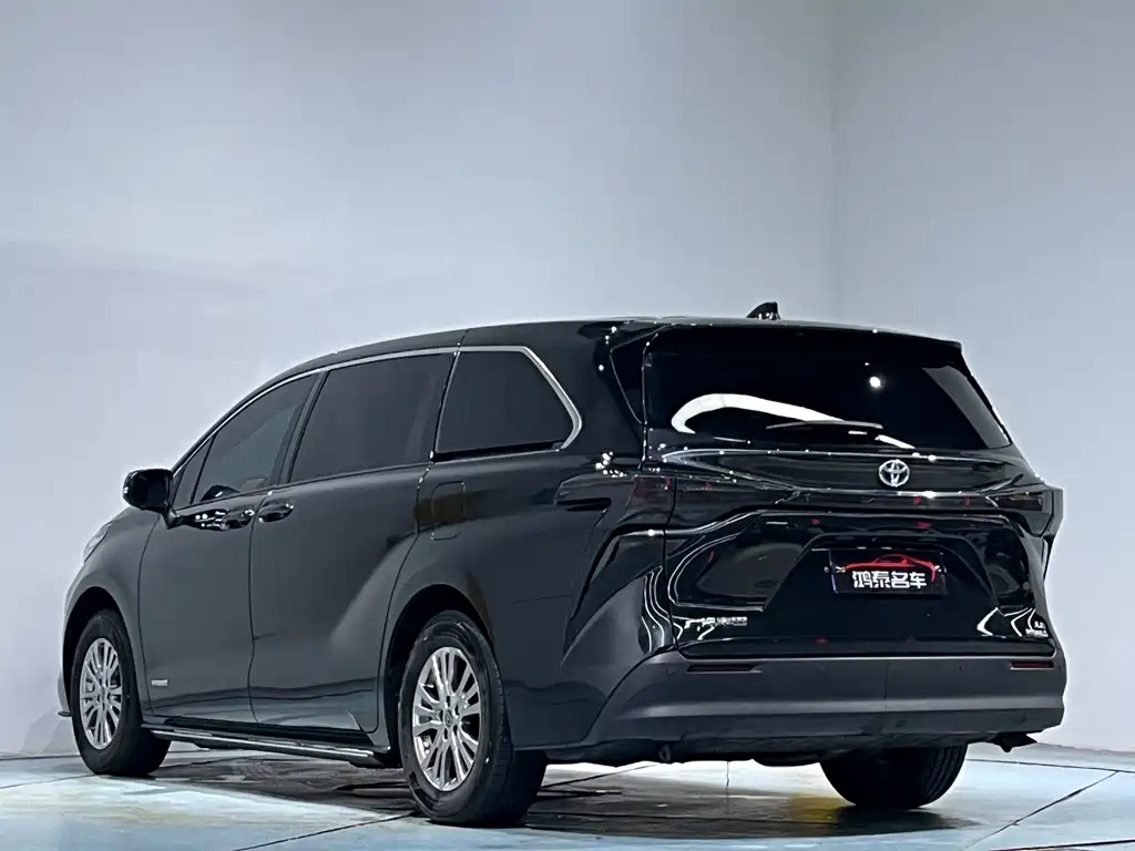 Toyota Toyota Sienna 2021 2.5L Hybrid LE 2022 - thumbnail 26
