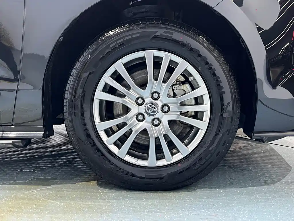 Toyota Toyota Sienna 2021 2.5L Hybrid LE 2022 - thumbnail 27