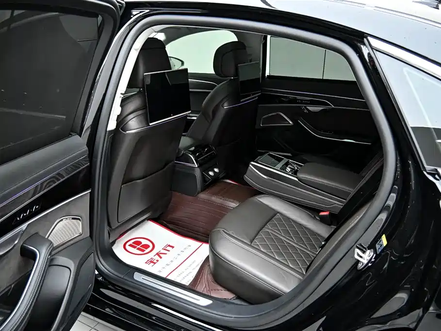 Audi Audi A8 2023 A8L 50 TFSI quattro Premium Selection 2023 - thumbnail 12