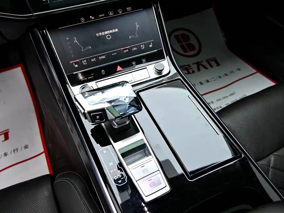 Audi Audi A8 2023 A8L 50 TFSI quattro Premium Selection 2023 - thumbnail 17