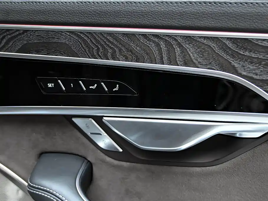Audi Audi A8 2023 A8L 50 TFSI quattro Premium Selection 2023 - thumbnail 27