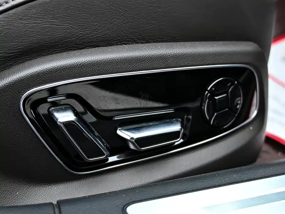 Audi Audi A8 2023 A8L 50 TFSI quattro Premium Selection 2023 - thumbnail 30
