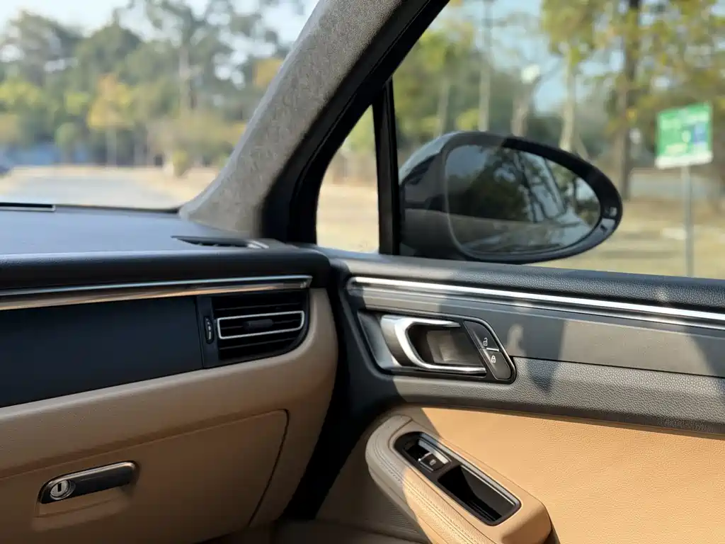 Porsche Porsche Macan 2021 Macan 2.0T 2021 - thumbnail 15