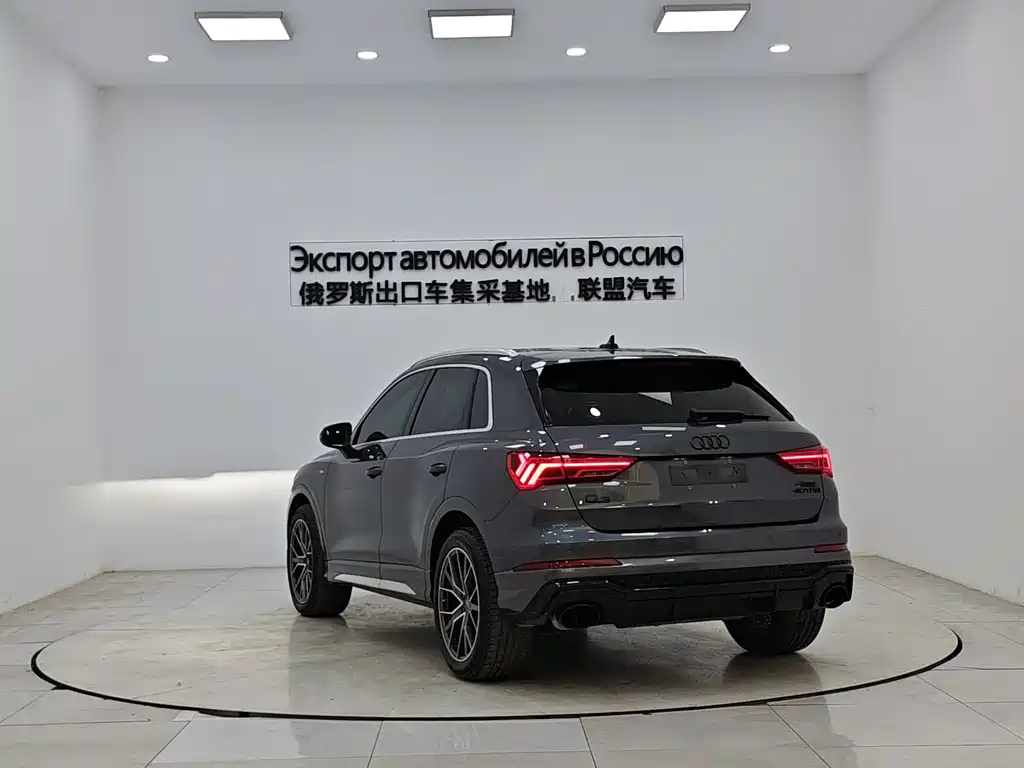 Audi Audi Q3 2022 35 TFSI Fashion Dynamic Edition 2022 - thumbnail 5