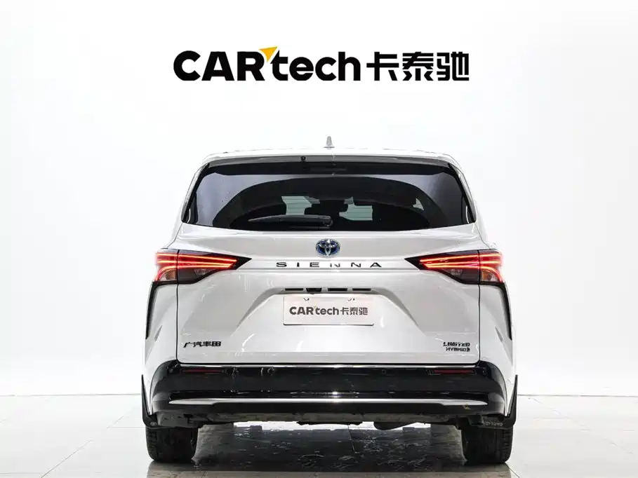 Toyota Toyota Sienna 2023 2.5L Hybrid Premium Edition 2023 - thumbnail 5