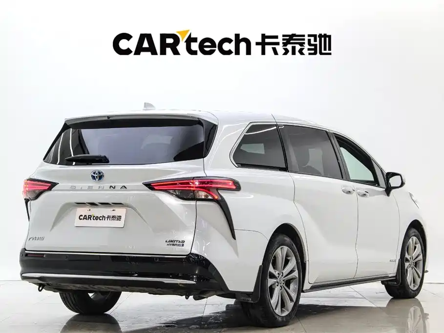 Toyota Toyota Sienna 2023 2.5L Hybrid Premium Edition 2023 - thumbnail 6
