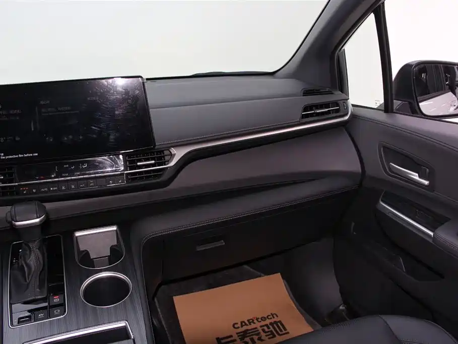 Toyota Toyota Sienna 2023 2.5L Hybrid Premium Edition 2023 - thumbnail 12