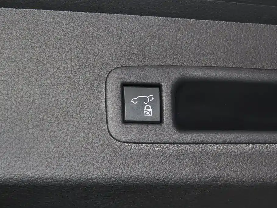 Toyota Toyota Sienna 2023 2.5L Hybrid Premium Edition 2023 - thumbnail 13