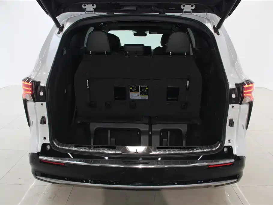 Toyota Toyota Sienna 2023 2.5L Hybrid Premium Edition 2023 - thumbnail 14