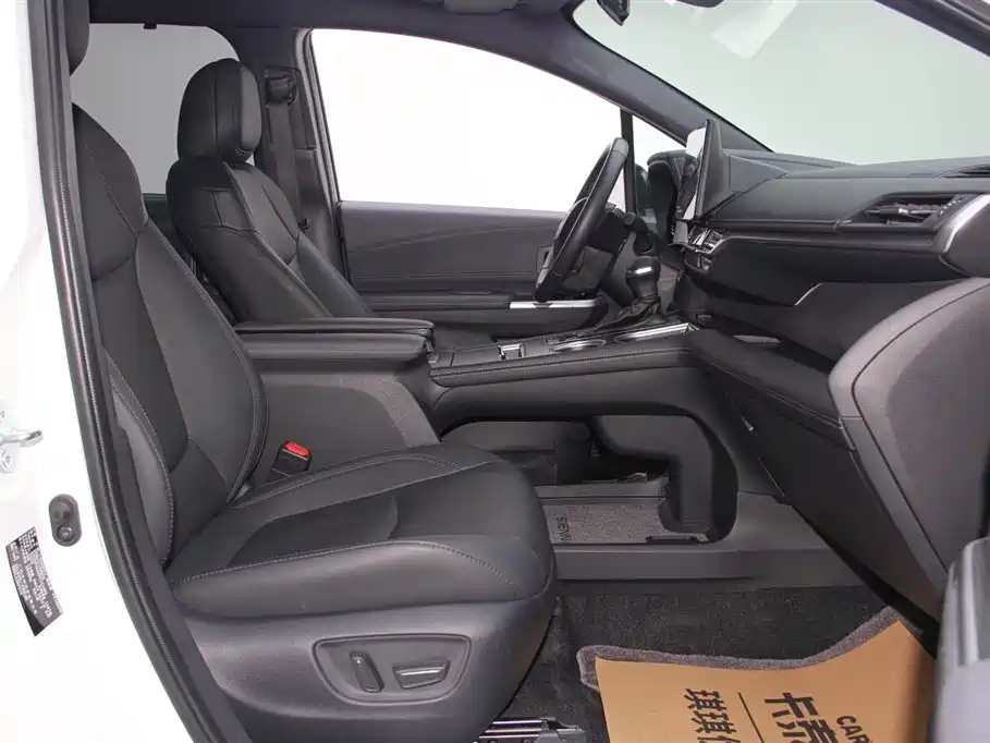 Toyota Toyota Sienna 2023 2.5L Hybrid Premium Edition 2023 - thumbnail 25