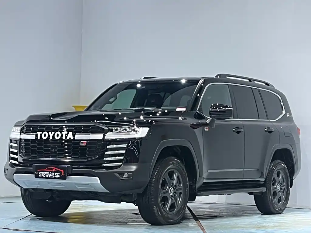 Toyota Land Cruiser (Imported) 2022 Model 3.5T Automatic 2023 - thumbnail 2