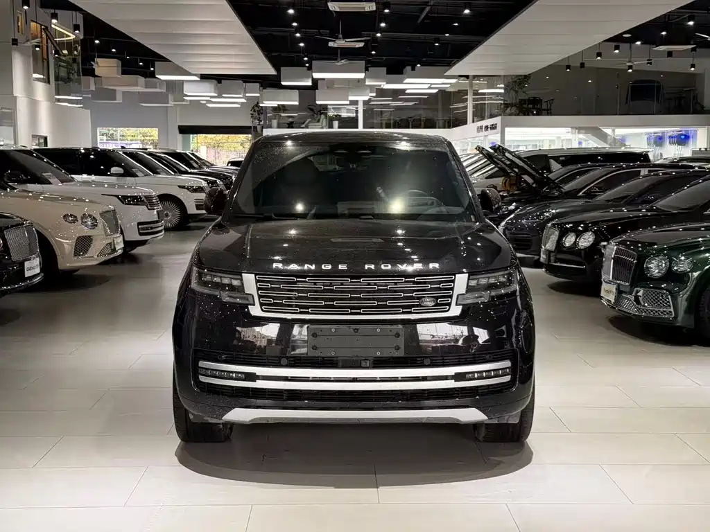 Land Rover Range Rover 2023 3.0 L6 400PS Autobiography Long Wheelbase 2023 - thumbnail 2
