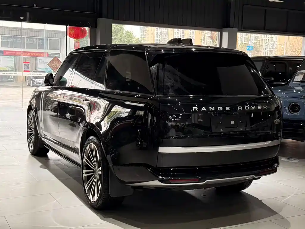Land Rover Range Rover 2023 3.0 L6 400PS Autobiography Long Wheelbase 2023 - thumbnail 6