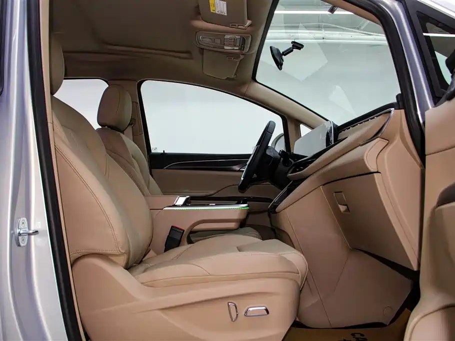 Buick Buick GL8 2025 Land Business Class Comfort DG Edition 2026 - thumbnail 18