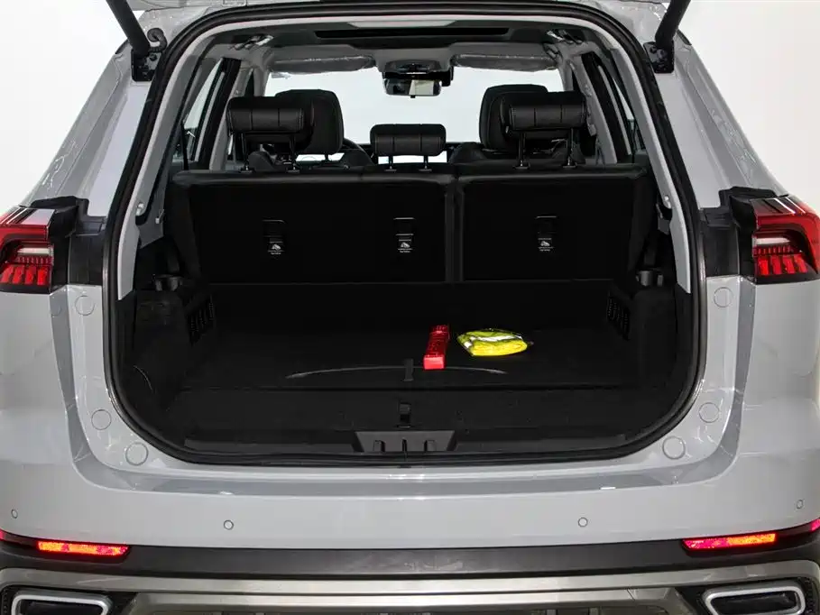 Chery Chery Tiggo 8 PRO New Energy 2025 - thumbnail 18