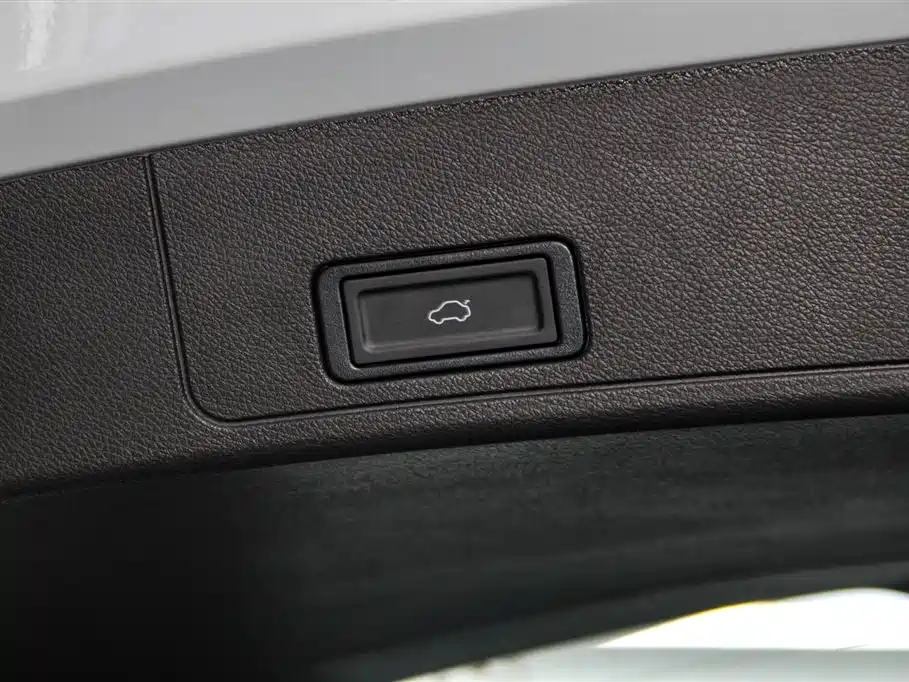 Chery Chery Tiggo 8 PRO New Energy 2025 - thumbnail 19