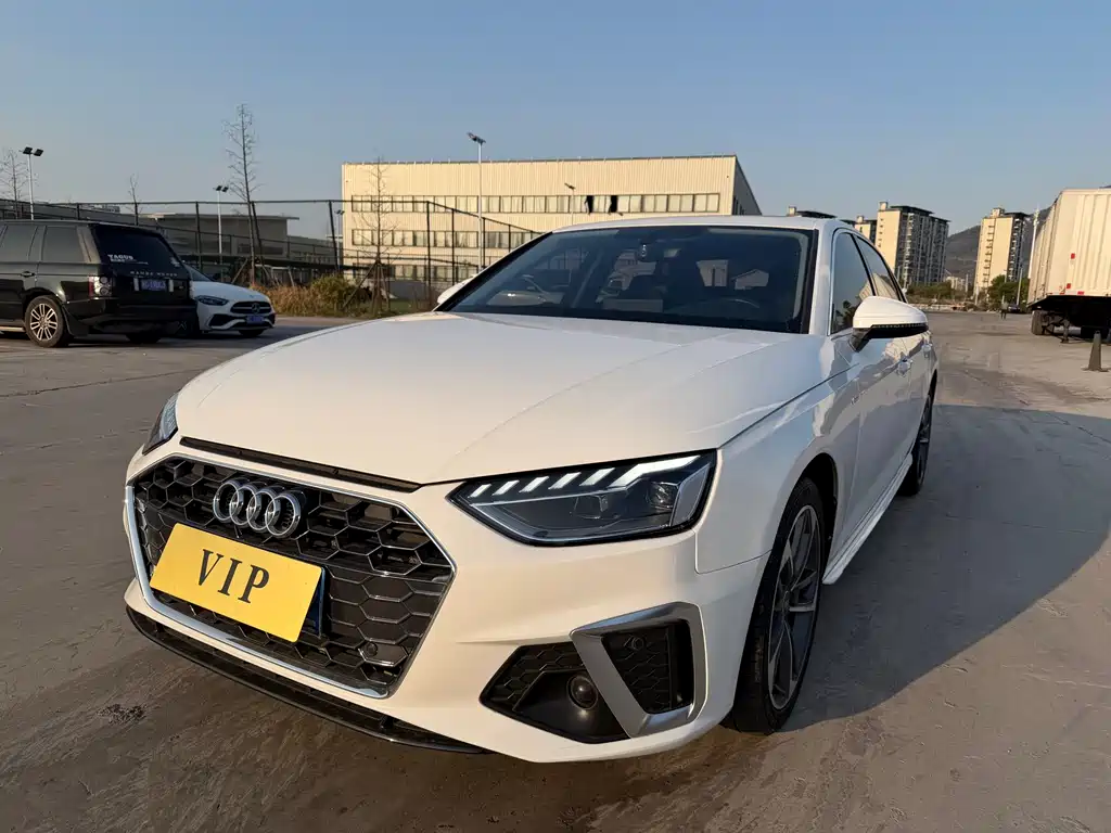 Audi Audi A4L 2023 40 TFSI Luxury Dynamic Edition 2023 - thumbnail 2