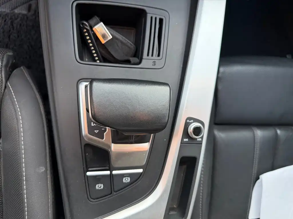 Audi Audi A4L 2023 40 TFSI Luxury Dynamic Edition 2023 - thumbnail 14