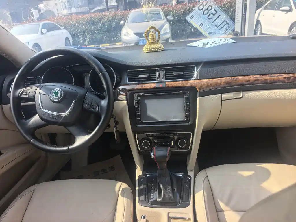 Skoda Skoda Octavia 2012 1.8TSI Automatic Elegance Edition 2013 - thumbnail 12
