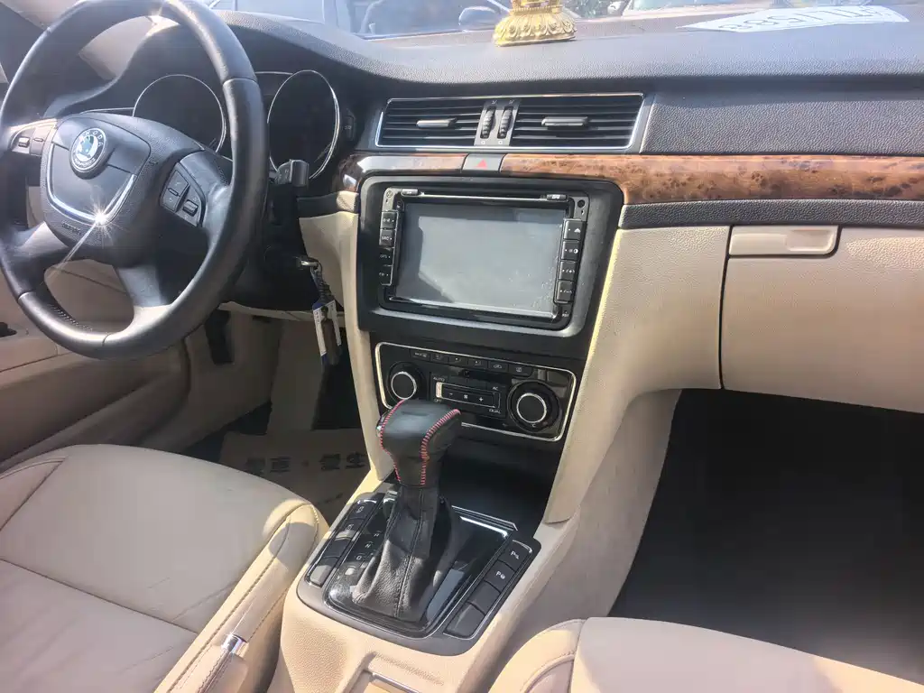 Skoda Skoda Octavia 2012 1.8TSI Automatic Elegance Edition 2013 - thumbnail 16