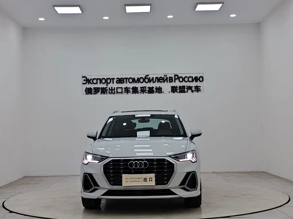 Audi Audi Q3 2022 35 TFSI Sport Line 2023 - thumbnail 2