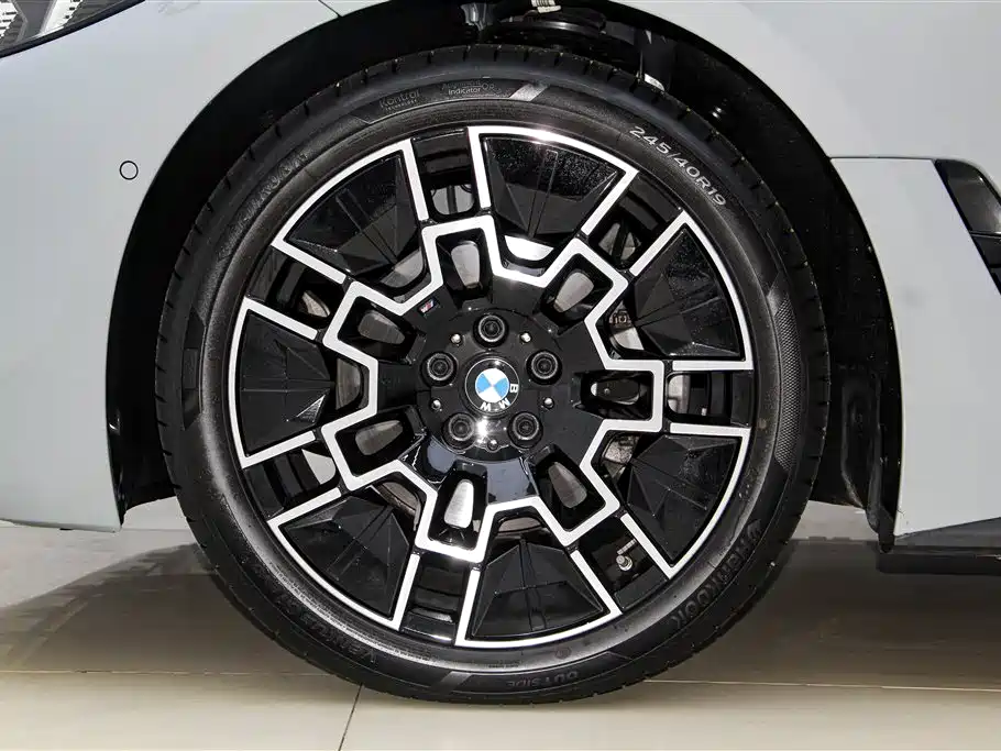 BMW BMW 4 Series 2024 430i Gran Coupe M Sport Shadowline Package 2025 - thumbnail 12