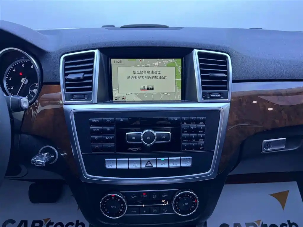 Mercedes-Benz Mercedes-Benz M-Class 2014 ML 400 4MATIC Sport Edition 2015 - thumbnail 13