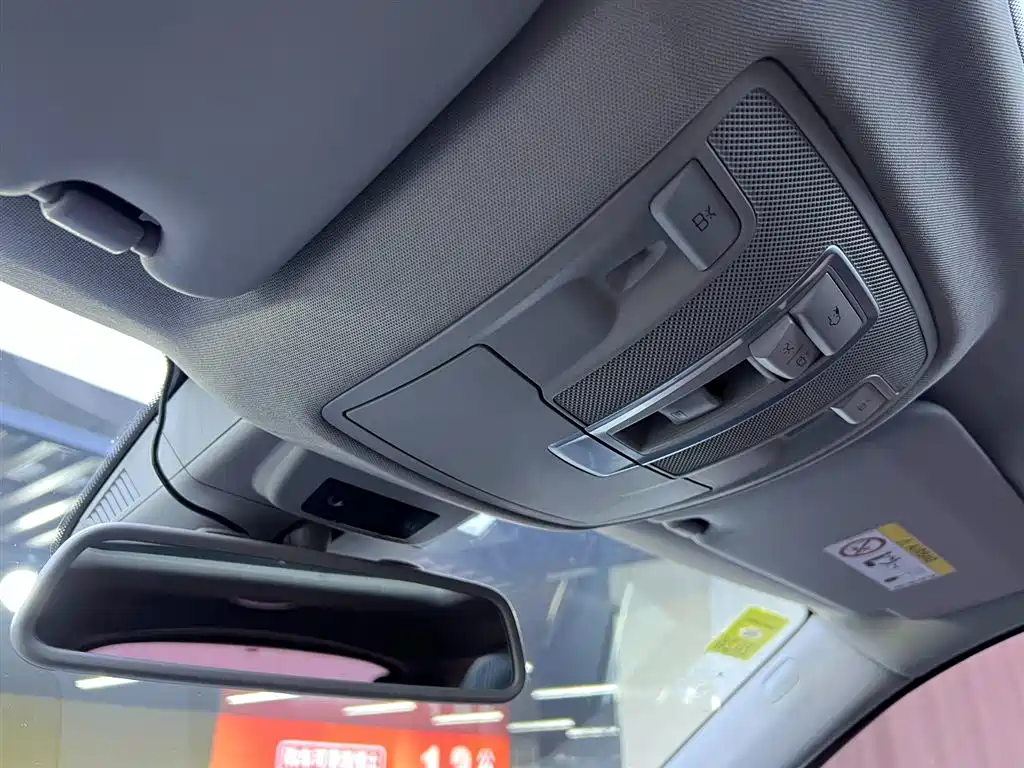 Mercedes-Benz Mercedes-Benz M-Class 2014 ML 400 4MATIC Sport Edition 2015 - thumbnail 18