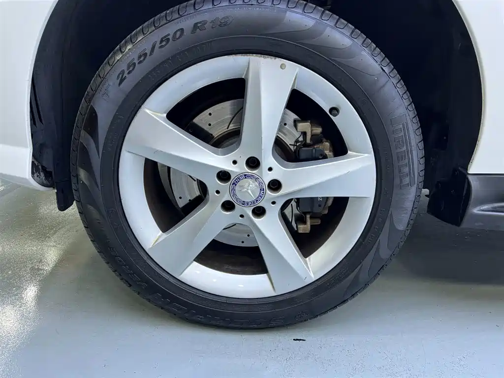 Mercedes-Benz Mercedes-Benz M-Class 2014 ML 400 4MATIC Sport Edition 2015 - thumbnail 20