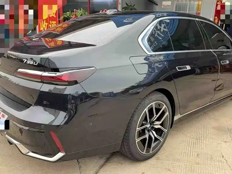 BMW BMW 7 Series 2023 735Li M Sport Package 2024 - thumbnail 2