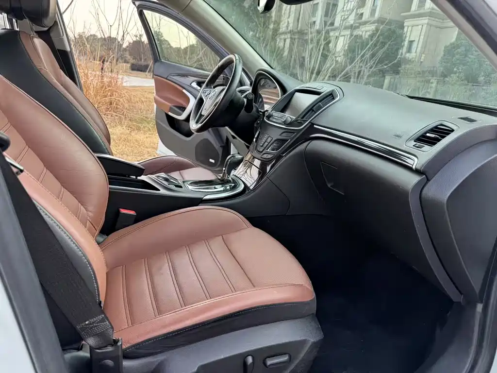Buick Buick Regal 2014 GS 2.0T Sport Edition 2014 - thumbnail 10