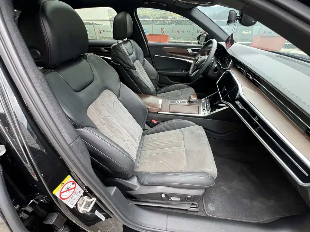 Audi Audi A6L 2020 40 TFSI Luxury Dynamic Edition 2020 - thumbnail 14