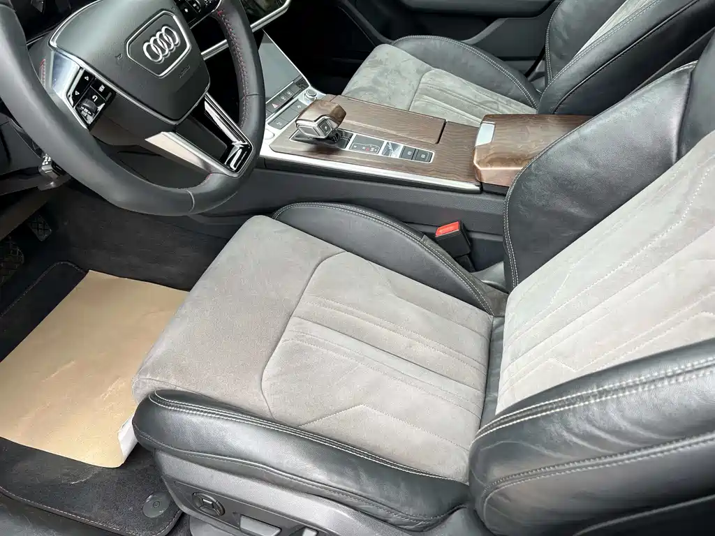 Audi Audi A6L 2020 40 TFSI Luxury Dynamic Edition 2020 - thumbnail 15