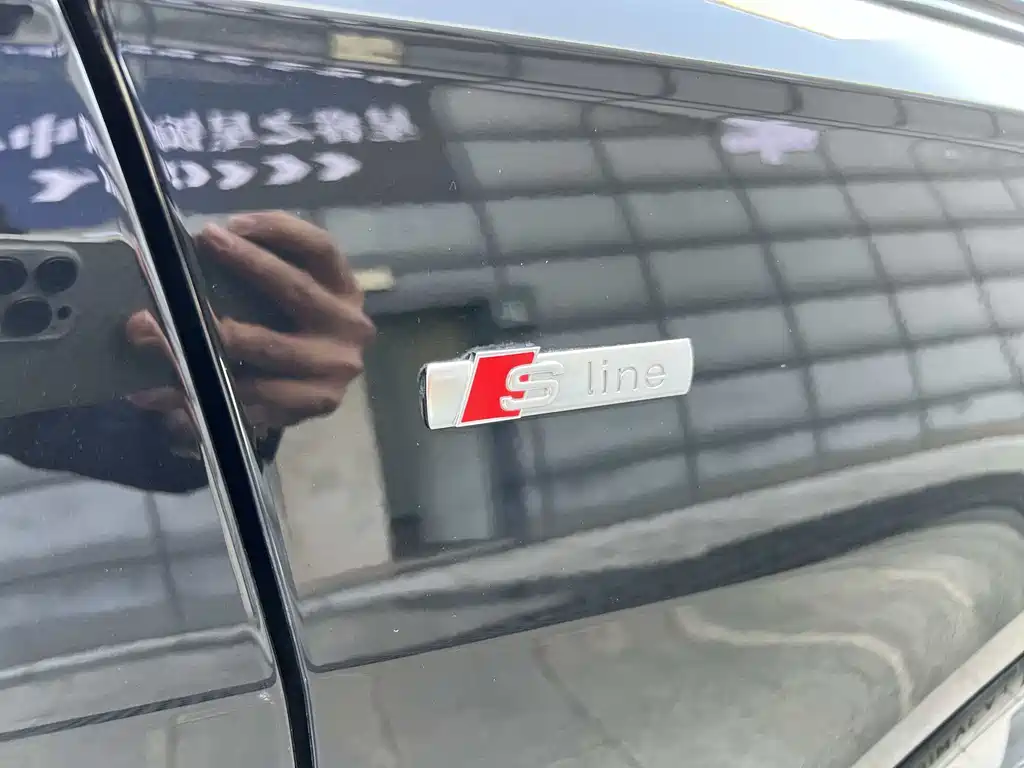 Audi Audi A6L 2020 40 TFSI Luxury Dynamic Edition 2020 - thumbnail 24