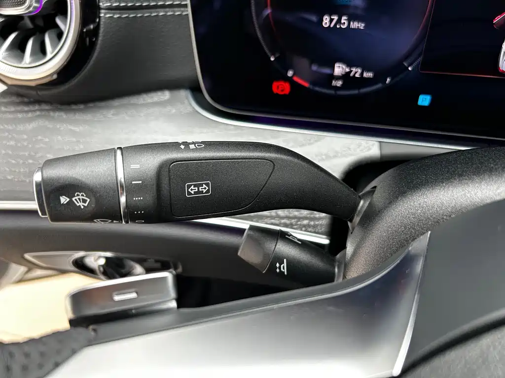 Mercedes-Benz Mercedes-Benz CLS 2023 Facelift CLS 300 AMG Line 2025 - thumbnail 9
