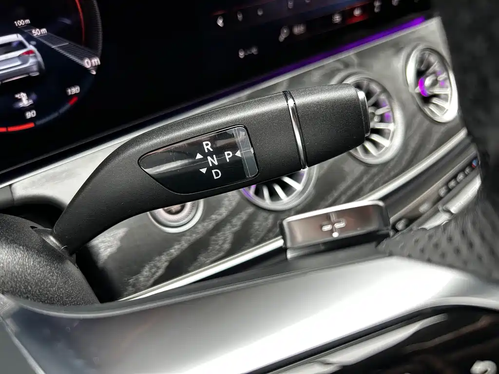 Mercedes-Benz Mercedes-Benz CLS 2023 Facelift CLS 300 AMG Line 2025 - thumbnail 11