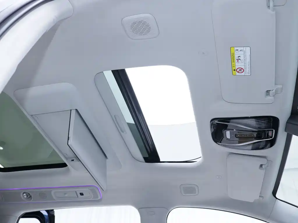 Lantu Automobile Lantu Dreamer 2025 PHEV AWD Flagship Kunpeng Edition 2025 - thumbnail 16
