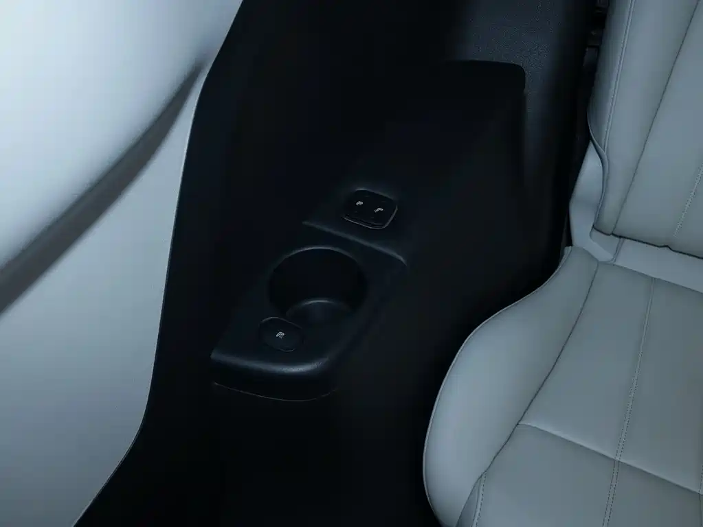Lantu Automobile Lantu Dreamer 2025 PHEV AWD Flagship Kunpeng Edition 2025 - thumbnail 25