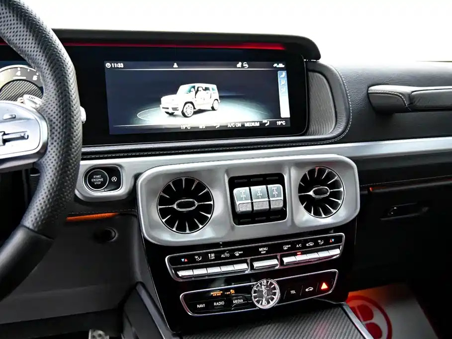 Mercedes-Benz Mercedes-Benz G-Class AMG 2022 AMG G 63 55th Anniversary Edition 2023 - thumbnail 13
